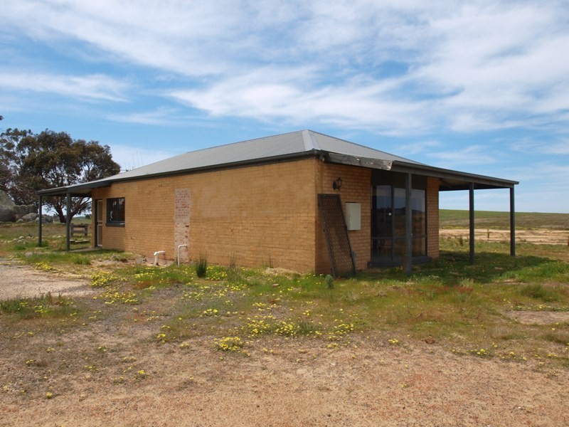 1105 West Road, Pyalong VIC 3521