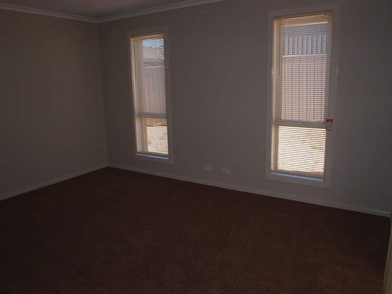 2 Ruby Close, Kilmore VIC 3764