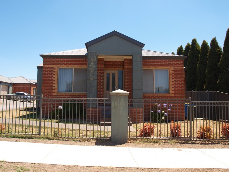 1/45 Sutherland Street, Kilmore VIC 3764