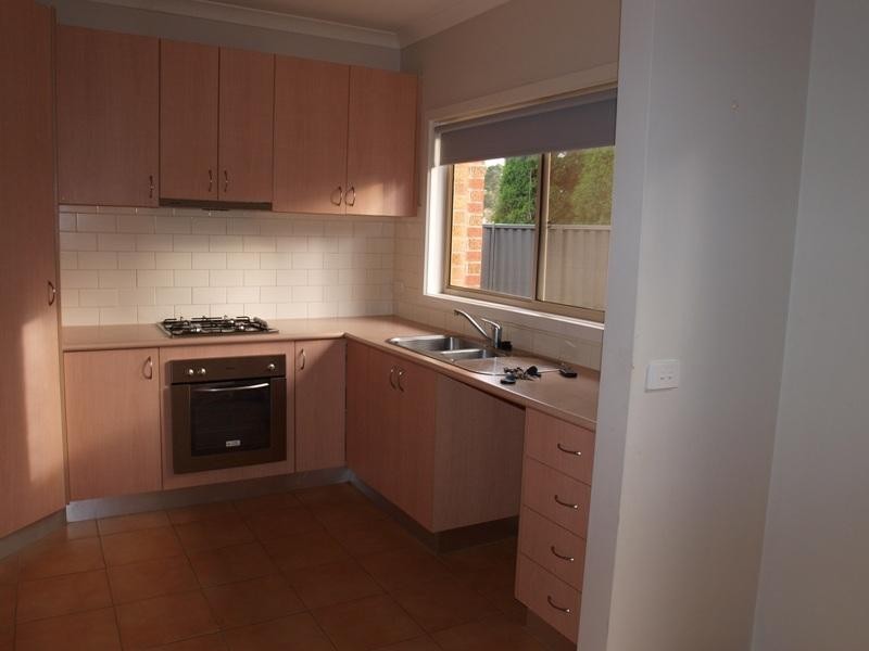 1/45 Sutherland Street, Kilmore VIC 3764