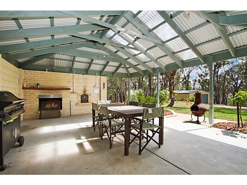 19 Mathiesons Road, Wandong VIC 3758