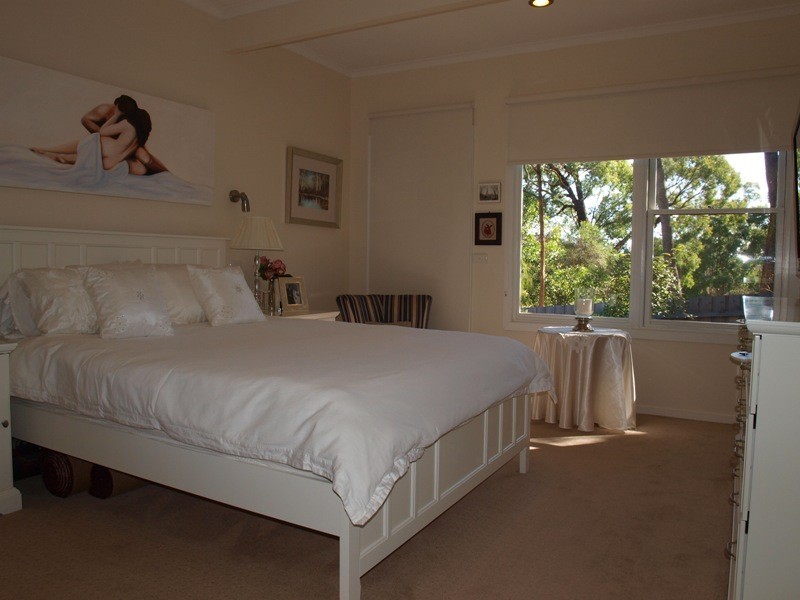 14 Fairway Drive, Kilmore VIC 3764