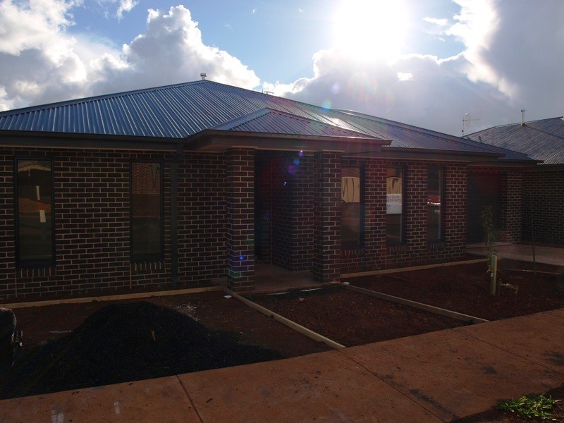 Unit 2,19 Francis Court, Kilmore VIC 3764