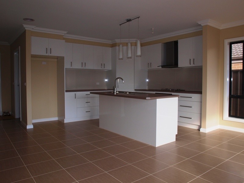 Unit 2,19 Francis Court, Kilmore VIC 3764