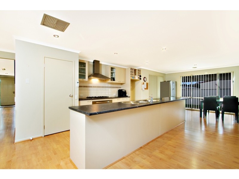 4 Crimmins  Way, Kilmore VIC 3764