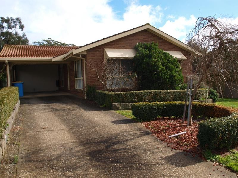 18 Centenary Drive, Kilmore VIC 3764