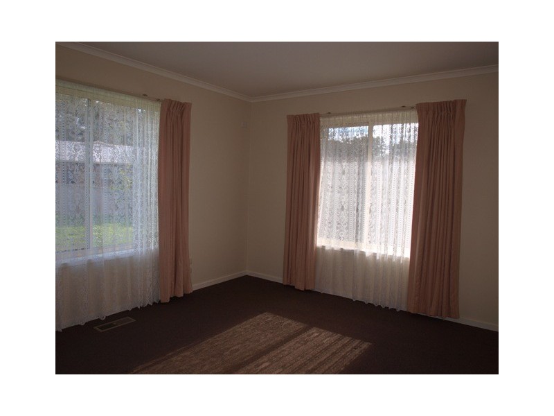 18 Centenary Drive, Kilmore VIC 3764