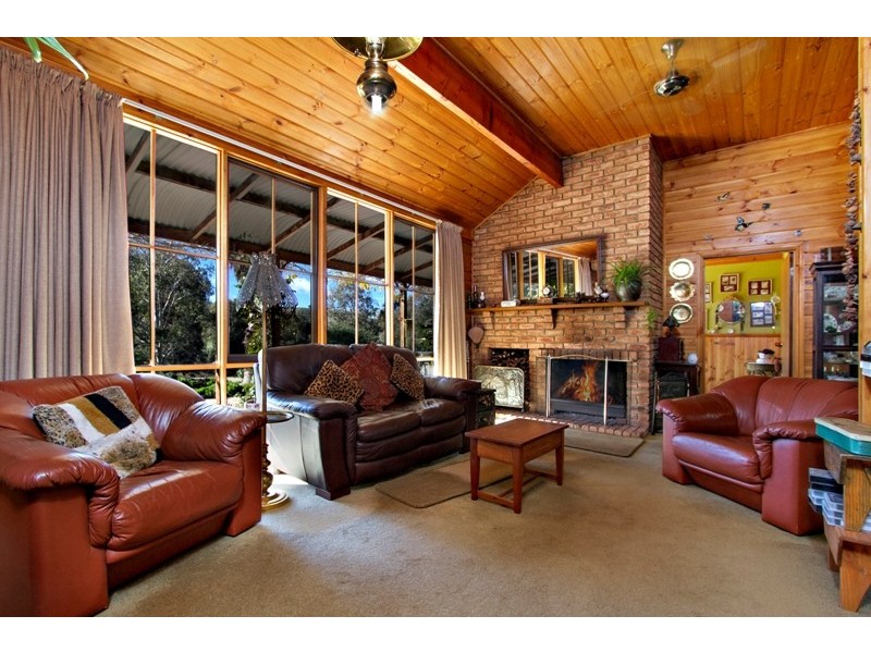 11 Whalan Court, Pyalong VIC 3521