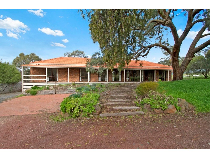 20 Mollison Street, Pyalong VIC 3521