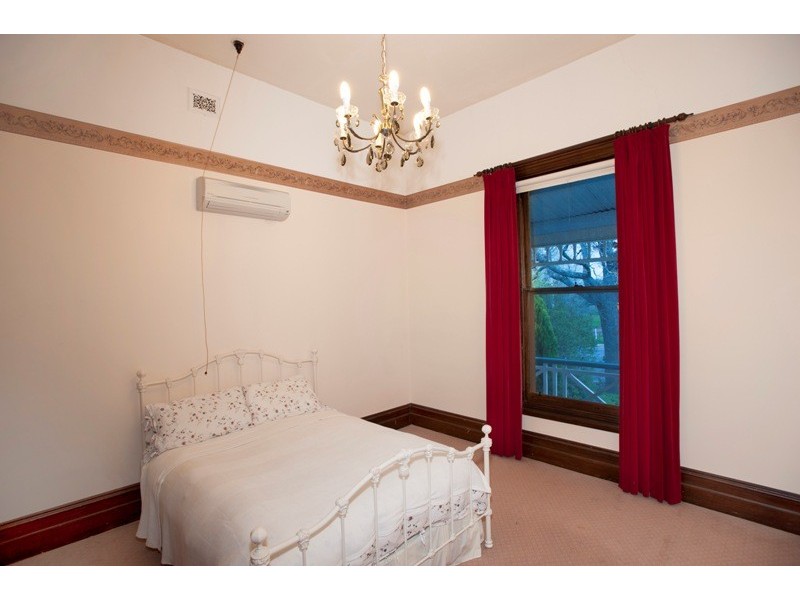 55 Ebden Street, Kyneton VIC 3444