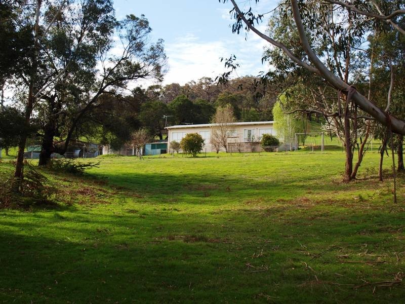 600 Ladderhill Road, Tooborac VIC 3522