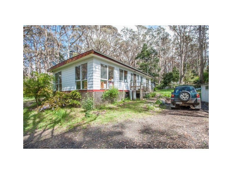 18 Long  Ryans Road, Lancefield VIC 3435