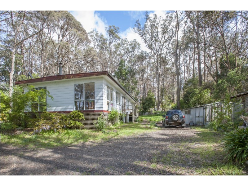 18 Long  Ryans Road, Lancefield VIC 3435
