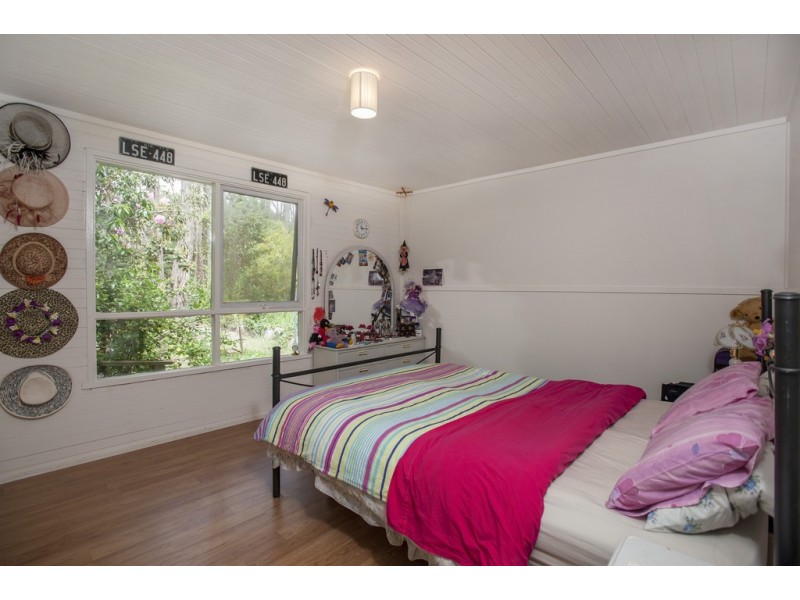 18 Long  Ryans Road, Lancefield VIC 3435