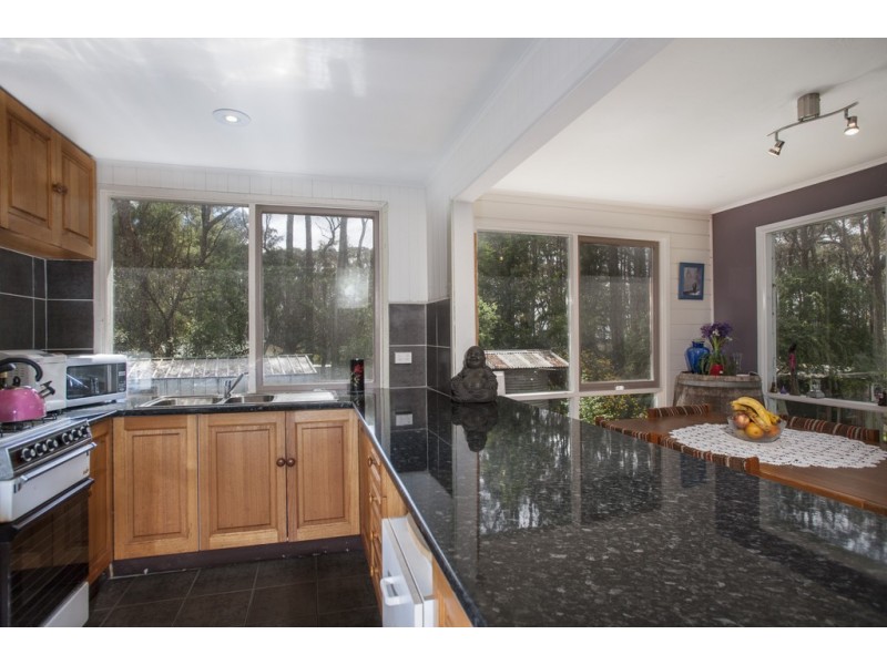 18 Long  Ryans Road, Lancefield VIC 3435