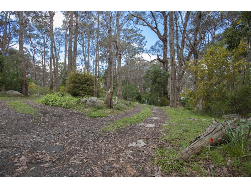 18 Long  Ryans Road, Lancefield VIC 3435