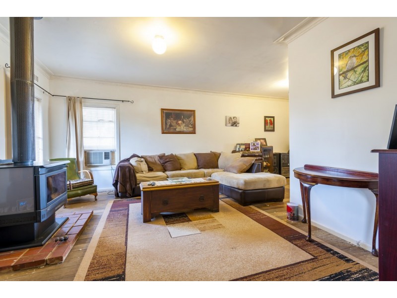 8 Yaldwin Street, Donnybrook VIC 3064