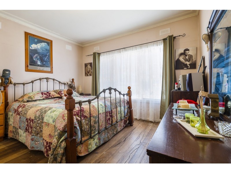 8 Yaldwin Street, Donnybrook VIC 3064