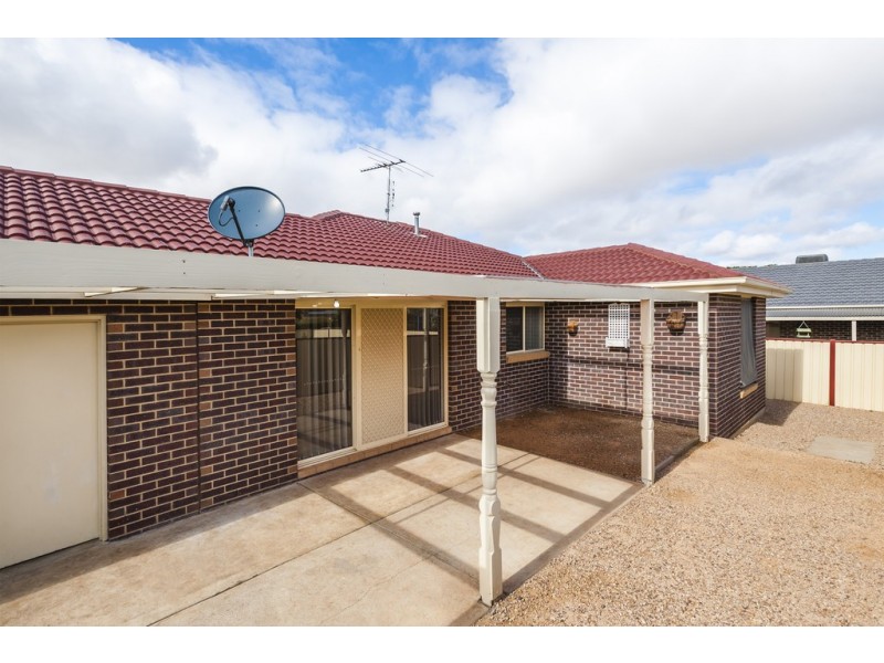 16 Pinewood Place, Kilmore VIC 3764