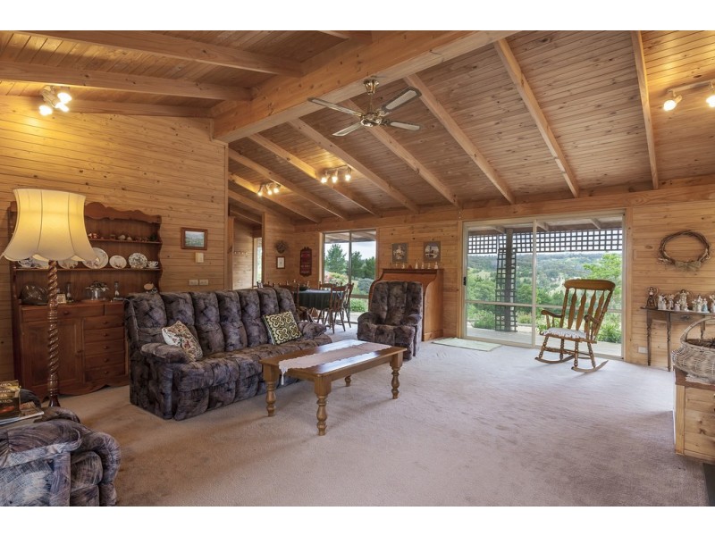 120 Reid Road, Broadford VIC 3658