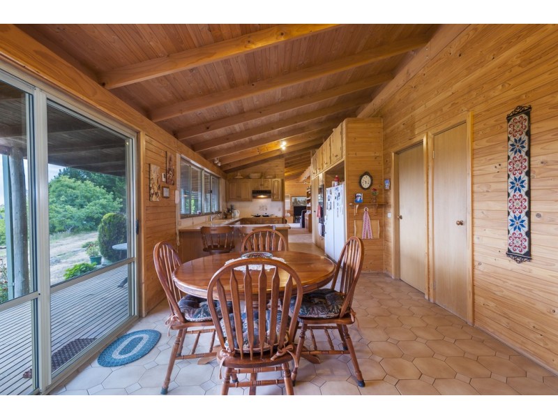 120 Reid Road, Broadford VIC 3658
