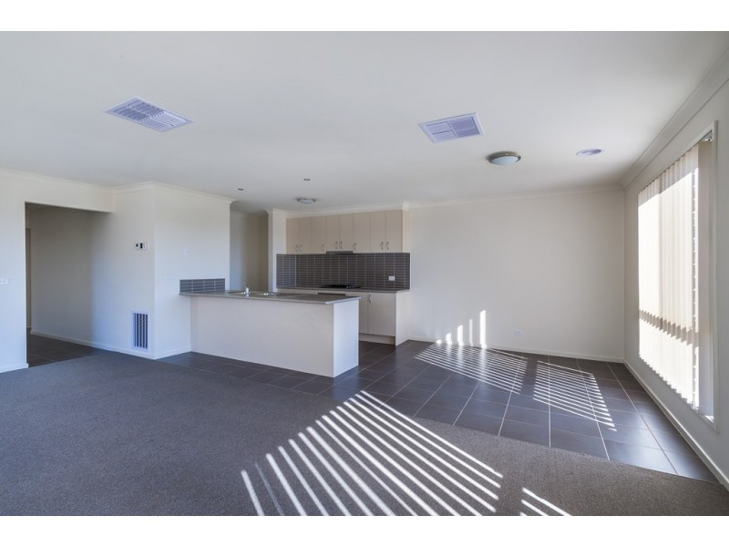 7 Finlay Court, Kilmore VIC 3764