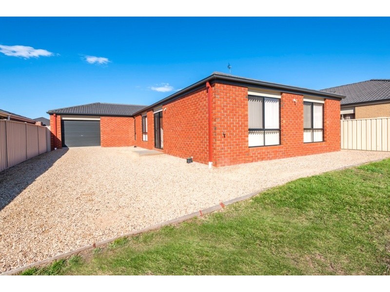7 Finlay Court, Kilmore VIC 3764