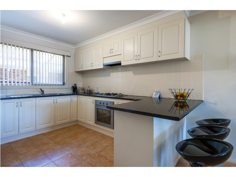 14 Pinewood Place, Kilmore VIC 3764