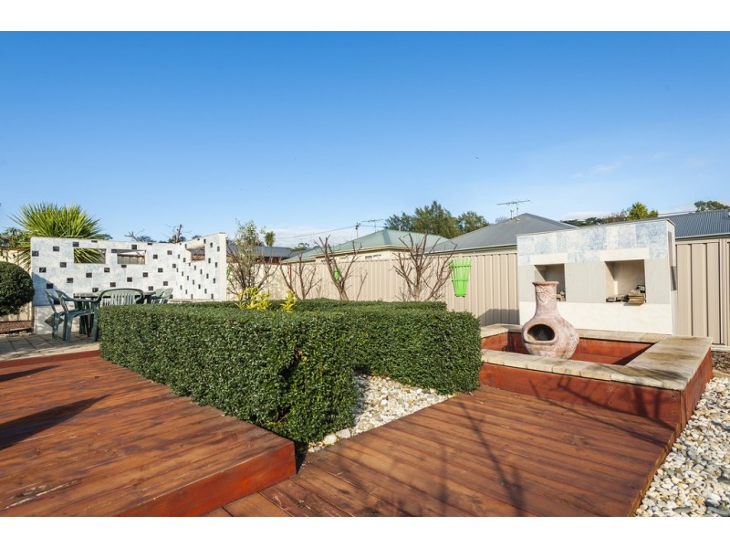 14 Pinewood Place, Kilmore VIC 3764