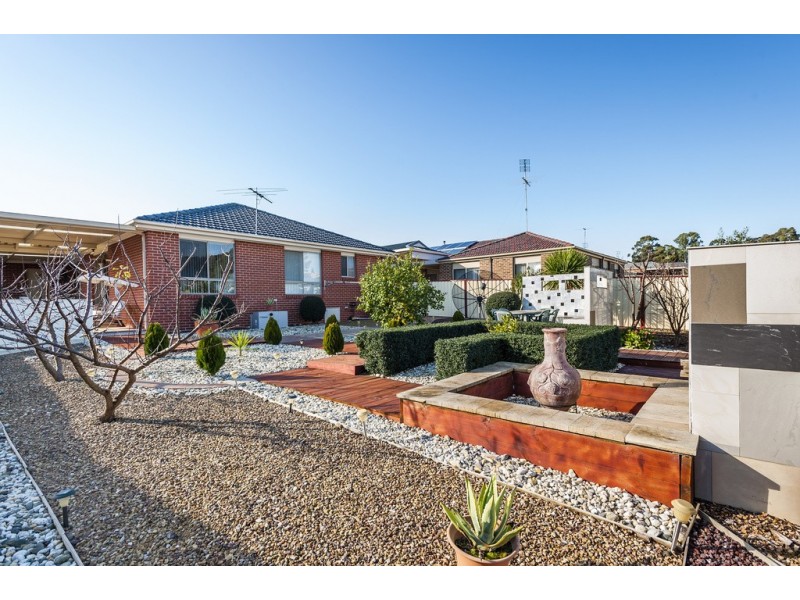14 Pinewood Place, Kilmore VIC 3764