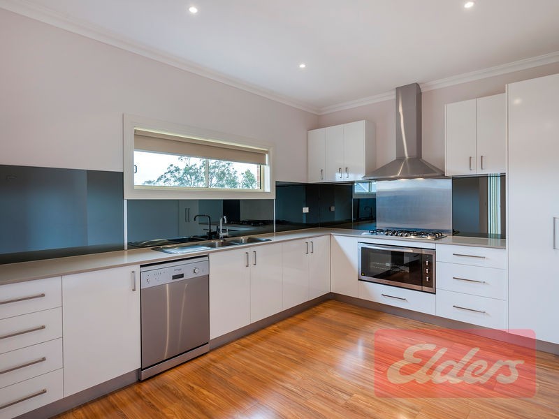 34 Natures Run, Kilmore VIC 3764