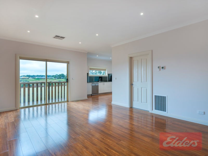 34 Natures Run, Kilmore VIC 3764