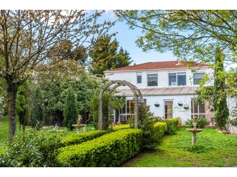 3 Gott Court, Romsey VIC 3434