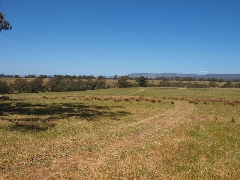 225 Seymour-Pyalong Road, Hilldene VIC 3660