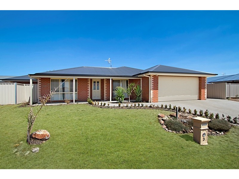 3 Ruby Close, Kilmore VIC 3764