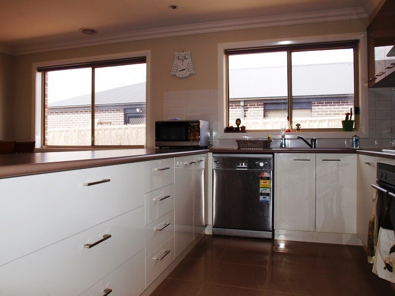 14 Francis Court, Kilmore VIC 3764