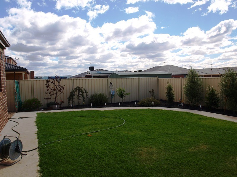 14 Francis Court, Kilmore VIC 3764