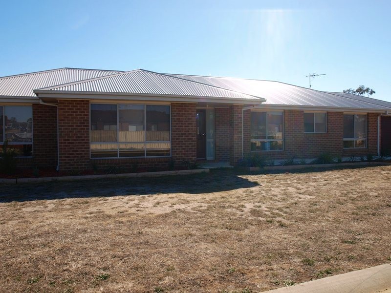 34 Mikada Blvd, Kilmore VIC 3764