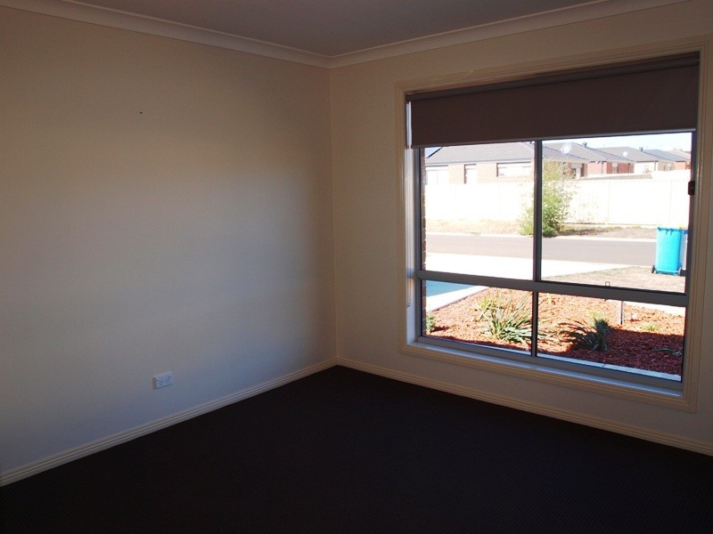 34 Mikada Blvd, Kilmore VIC 3764