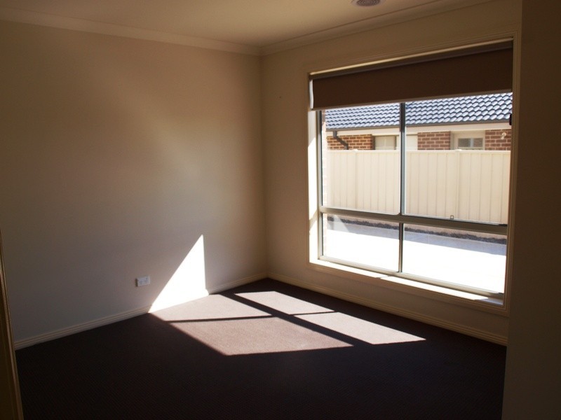 34 Mikada Blvd, Kilmore VIC 3764