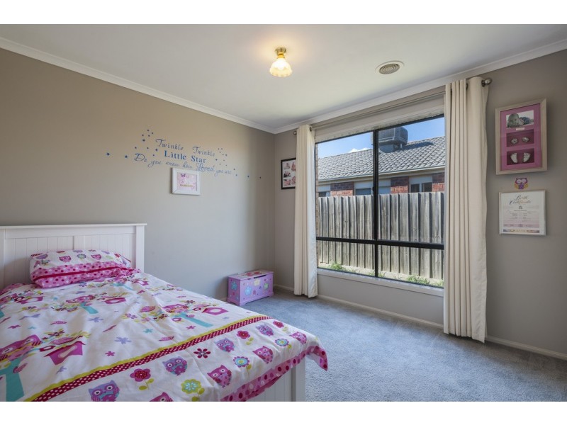 4 Osborne Way, Wallan VIC 3756