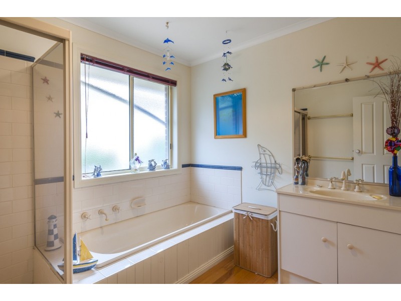 5 Centenary Drive, Kilmore VIC 3764