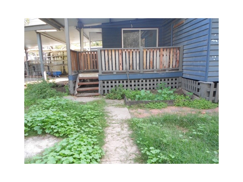210 Oakview Rd, Oakview QLD 4600
