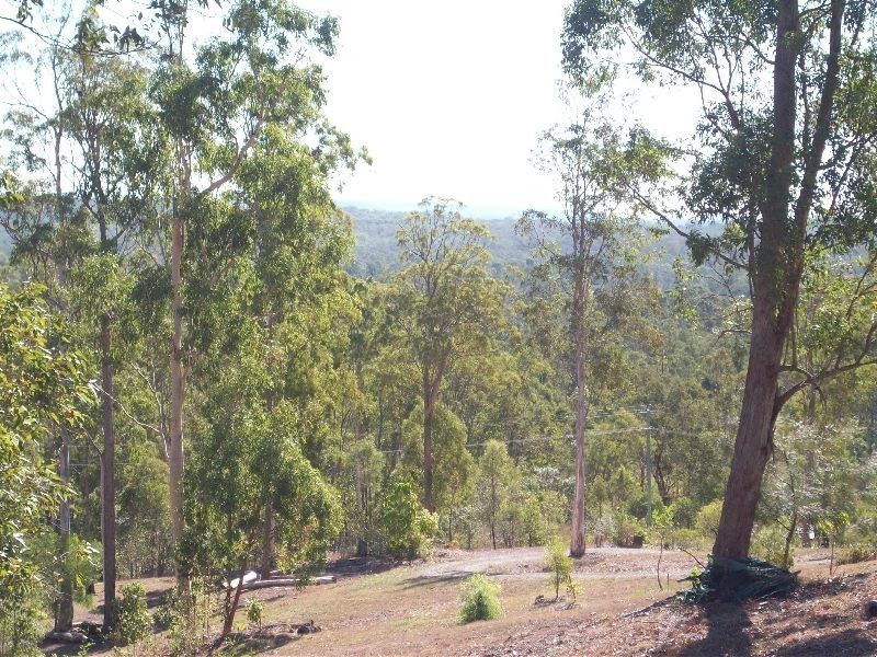 96 Dan Meurant Drive, Curra QLD 4570