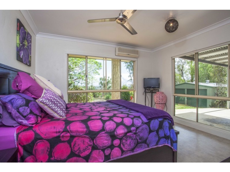 Glastonbury QLD 4570