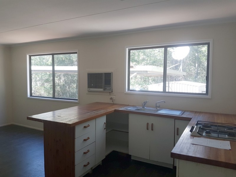 28 Arborthree Rd, Glenwood QLD 4570