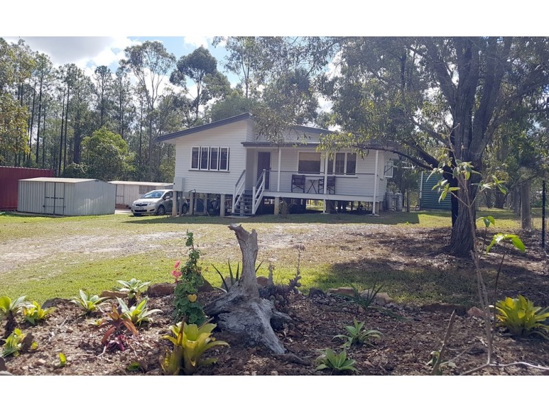 855 Neerdie Road, Glenwood QLD 4570