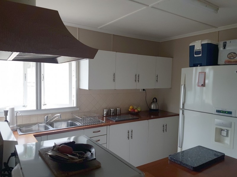 855 Neerdie Road, Glenwood QLD 4570