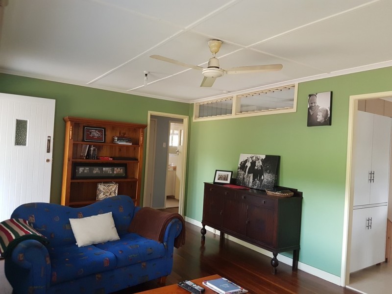 855 Neerdie Road, Glenwood QLD 4570