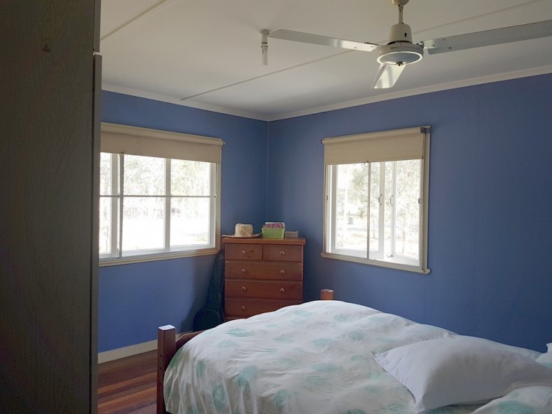 855 Neerdie Road, Glenwood QLD 4570